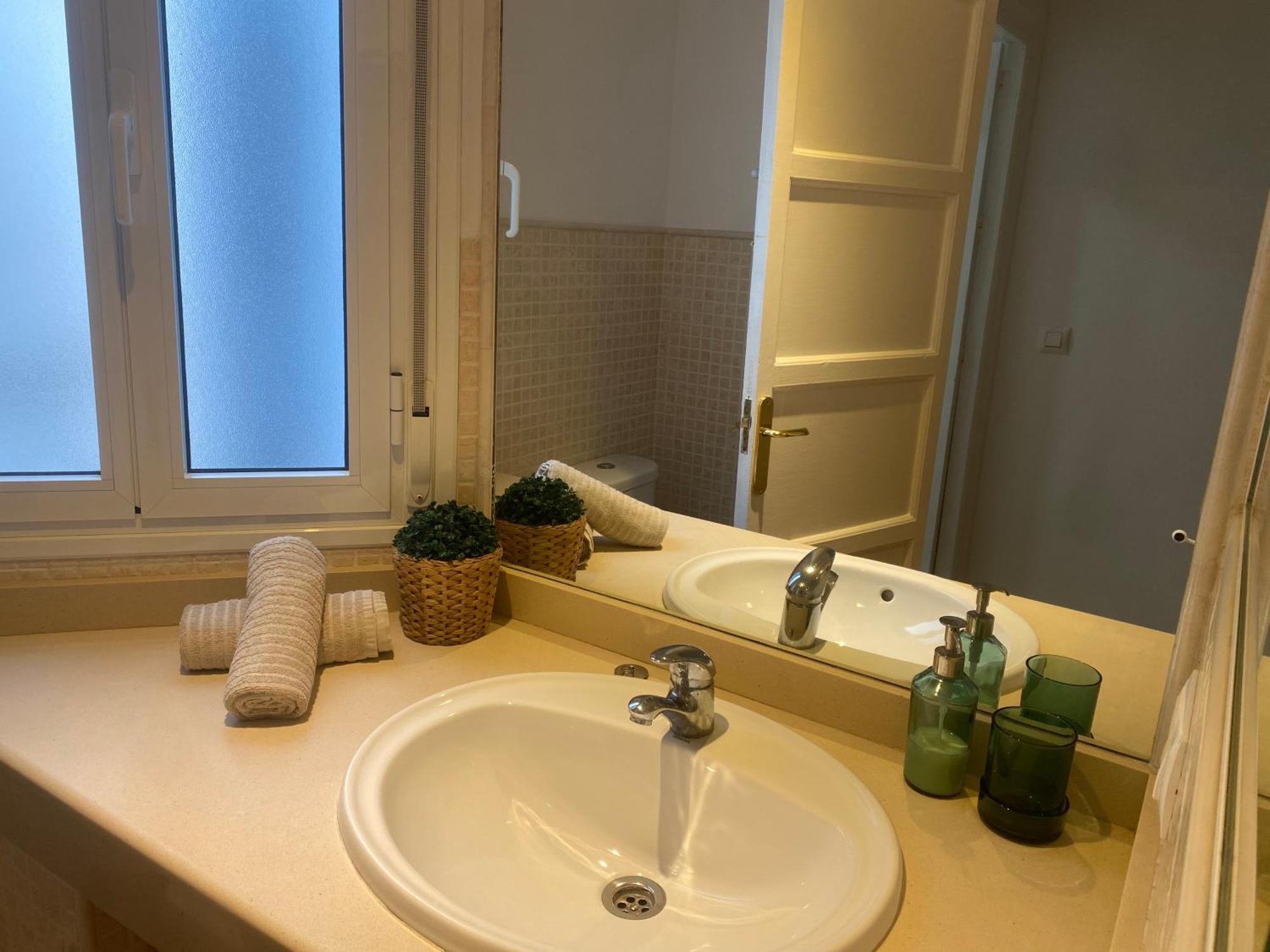 2 Bedroom Virgen De Begona 세비야 외부 사진